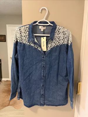 Myra Denim & Crochet Lace Western Button-Down Shirt - L Texas Nashville rodeo thumbnail 3