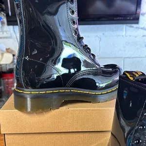 NWT Dr. Martens 1460 Women's Patent Leather Boots Fashion size 7‎ thumbnail 10