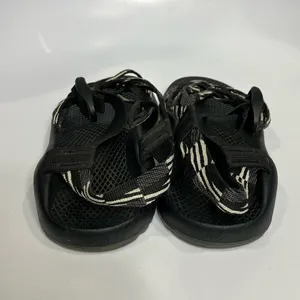 Chacos women's Z sandals adjustable black and white size 6‎ thumbnail 4
