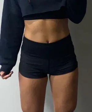 High-Waisted Shorts thumbnail 3