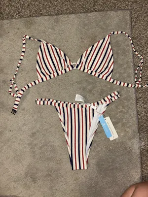 Cupshe Bikini Set High-Waisted thumbnail 2