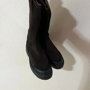 Jeffrey Campbell Wybie Dark Brown Oiled Suede Boots WOMENS 9.5 thumbnail 2