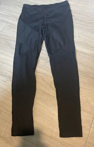 Champion Black High-Waist Performance Leggings thumbnail 1