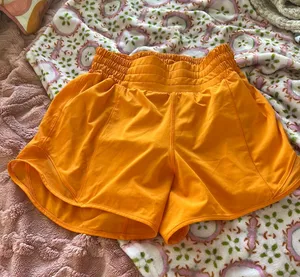 Lululemon Shorts thumbnail 1