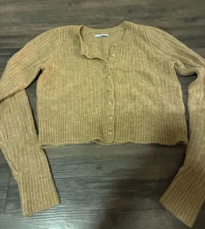 Abercrombie cropped light brown cardigan thumbnail 1