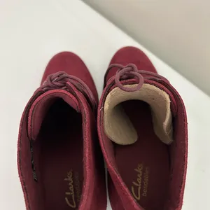 Clarks Suede Lace Up Booties Burgundy Purple Size 6 thumbnail 5