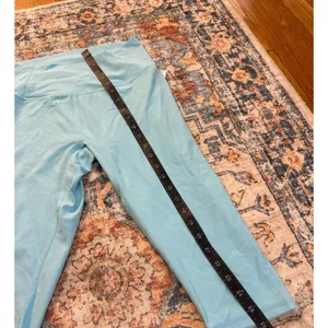 Free people movement blue cropped leggings thumbnail 2