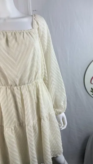 Beautiful Women’s Dress Size L thumbnail 2
