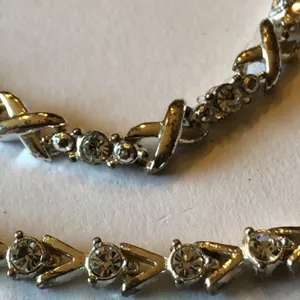 2 Vintage Avon Silver Tone & Clear CZ Rhinestone Bracelets thumbnail 4