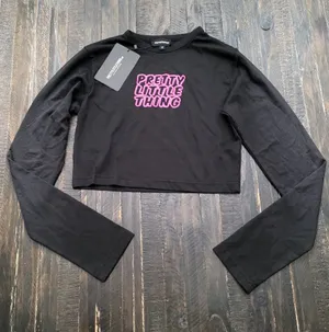New Prettylittlething Black Branded Cotton Long Sleeve Croped Fitted Shirt thumbnail 1