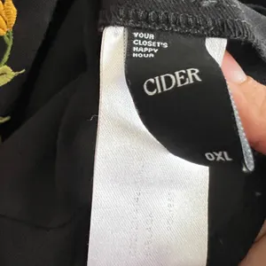 Cider Black Embroidered Floral Bustier Tank Top‎ Corset Romantic Renaissance Medium thumbnail 3