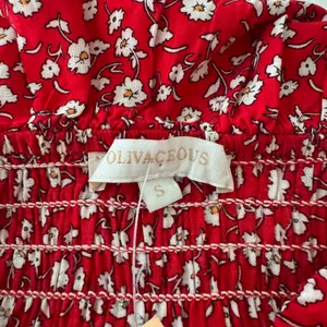 OLIVACEOUS Red Floral Smocked Mini Dress – Size S thumbnail 3
