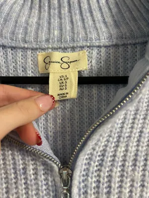 TJ Maxx Sweater thumbnail 3