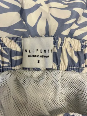 AllFenix Floral shorts with built in liner size S thumbnail 5