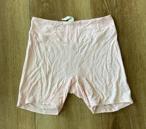 Lululemon Shorts thumbnail 1