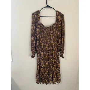Wilfred Tempest Floral Smocked Mini Dress Size Medium thumbnail 2