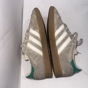 Adidas Gazelle Streetwear Bold Cream White Green Beige Shoes Sneakers Size 8.5 thumbnail 5