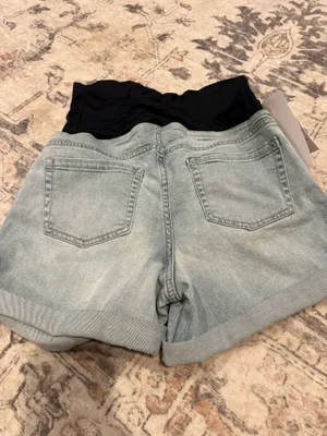 Isabel Maternity Jean Shorts thumbnail 4