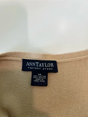 Ann Taylor Beige Sleeveless Knit Top Size Medium thumbnail 3