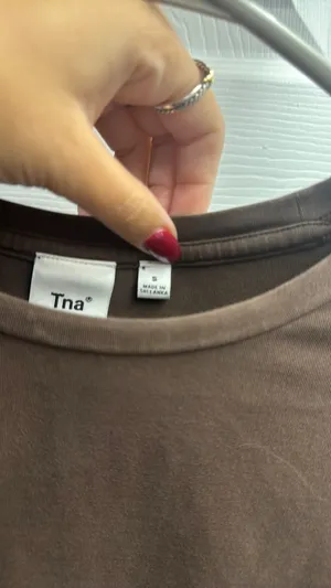 Aritzia TNA Cropped Long Sleeve thumbnail 4