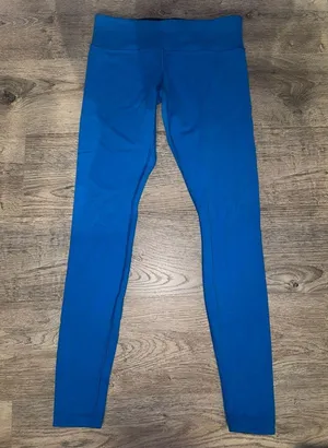 Lululemon RARE Reversible Full length Leggings blue/Black Size 8 thumbnail 1