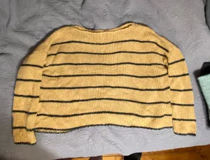 Crop Oversized Sweater thumbnail 2
