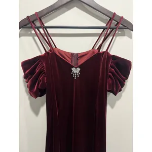 Vintage 90s Dollar USA Burgundy Velvet Cold Shoulder Maxi Dress M thumbnail 5