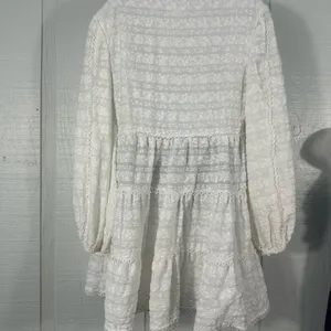 C/meo Collective Lie Awake Long Sleeve Ivory V Neck Dress Size Small EUC thumbnail 7