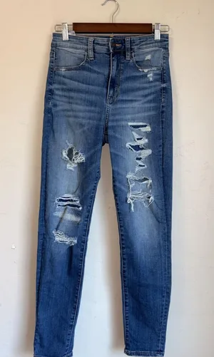 American Eagle Ne(x)t Level Super Hi-Rise Jegging Crop Distressed Jeans Size 4 thumbnail 1