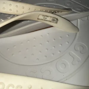 Crocs Basic Beach Sandals White Thong Comfort Iconic Summer Flip-Flop Size M7 W9 thumbnail 3
