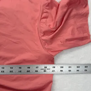 Gymshark‎ Cropped Training T-Shirt Vented Back Short Sleeve Top Small thumbnail 2