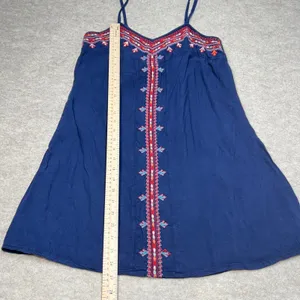 Braeve‎ Navy Blue Embroidered Boho Mini Dress Womens Medium Smocked Back thumbnail 4