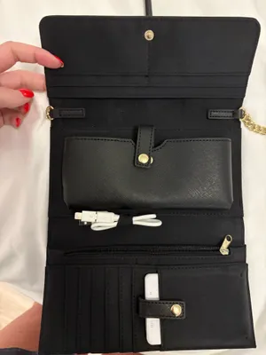 Handbag with Portable Charger Black thumbnail 2