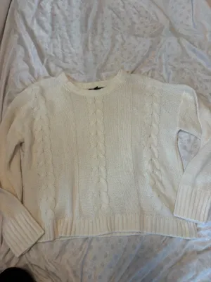Banana republic white sweater thumbnail 7