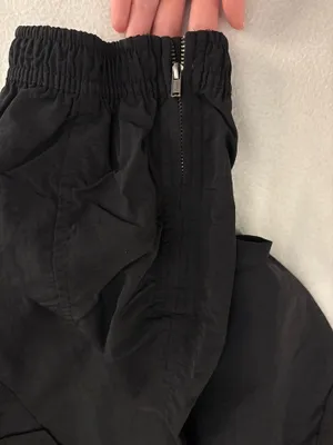 Old Navy Cargo pants thumbnail 3