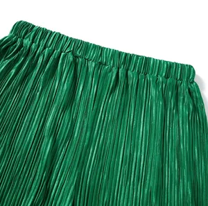 Green Amazon set thumbnail 3