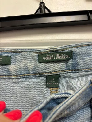 jeans thumbnail 3