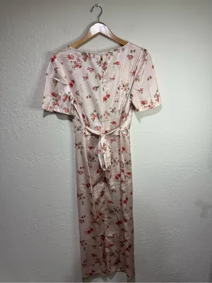 Rhoas Pink Satin Floral Short Sleeve Midi Dress - Size Medium thumbnail 4