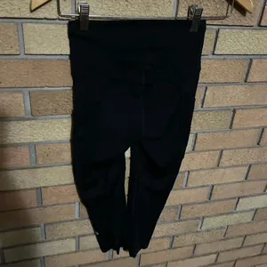 Lululemon Fast & Free Crop II Nulux 19" Black Leggings Size 2 thumbnail 5