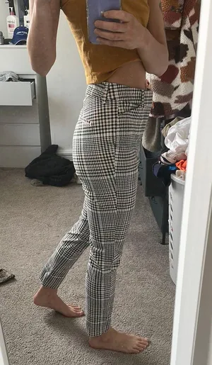 Old Navy Pixie Pants thumbnail 2