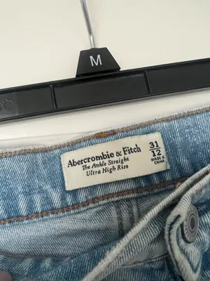Abercrombie Jeans thumbnail 3