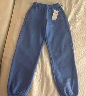 Alo Sweatpants Yoga Accolade thumbnail 1