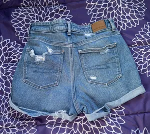 American Eagle Mom Shorts thumbnail 2