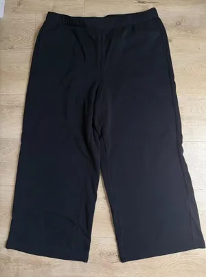 Torrid Wide Leg Black Sweatpants Cozy Fleece Stretch Lounge Pants Plus Size 2 thumbnail 1
