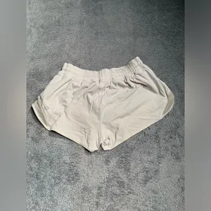 Lululemon athletica Light white/Cream Athletic Hotty hot shorts 6 thumbnail 8