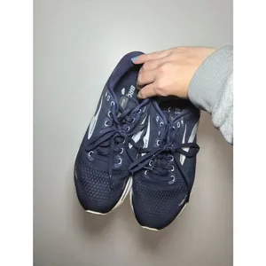 Brooks Ghost Women’s Running Shoes 9 Navy and White thumbnail 4