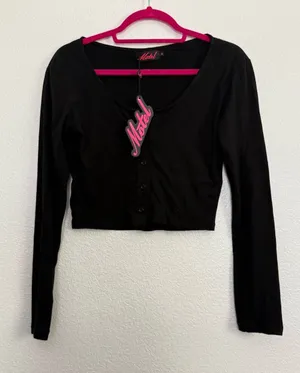 Motel Rocks NWT Carla Button Front Long Sleeve Crop Top Medium in Black thumbnail 1