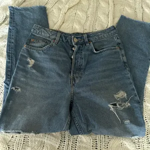 H&M Blue Distressed Boyfriend Jeans thumbnail 7