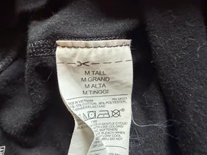 Old Navy Black yoga pants thumbnail 3