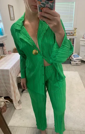 Green Amazon Long Sleeve pant set  thumbnail 1